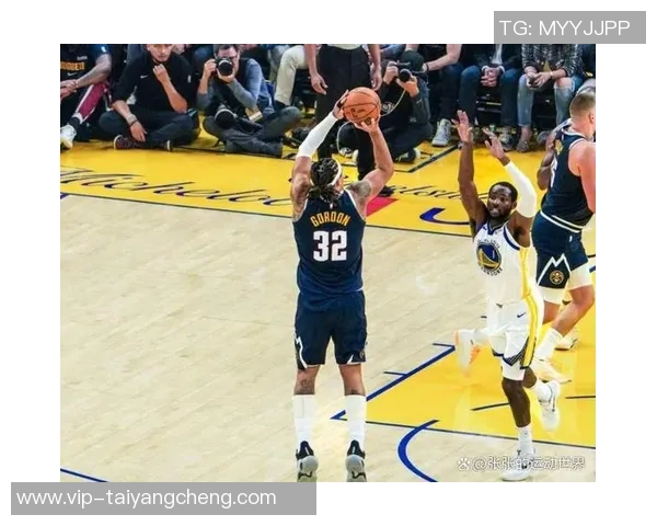 戈登高效表现三分球命中率惊人阿德尔曼称赞其聪明打球无勉强出手