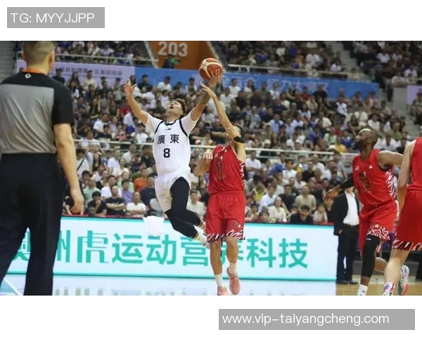 广东锋线强度提升迪亚洛遭遇车轮战无奈应对